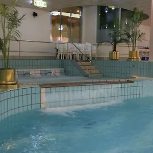 リゾートカプセル桜木町 横浜市